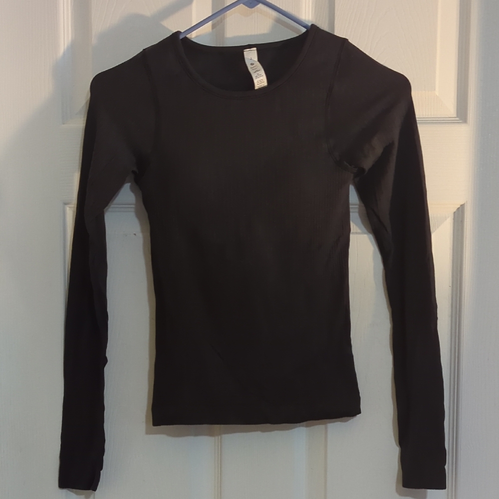 Lululemon Black Long Sleeve Women's Top